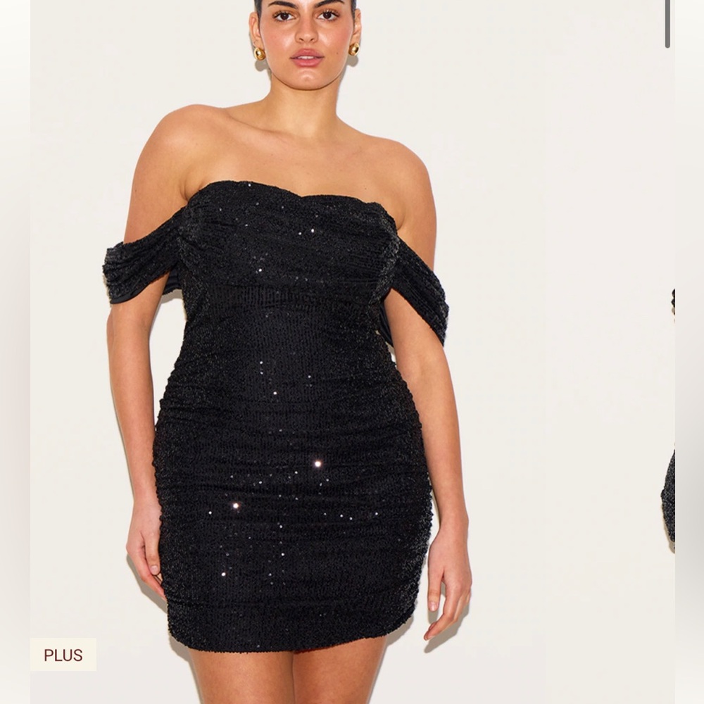 PrettyLittleThing Black Strapless Dress